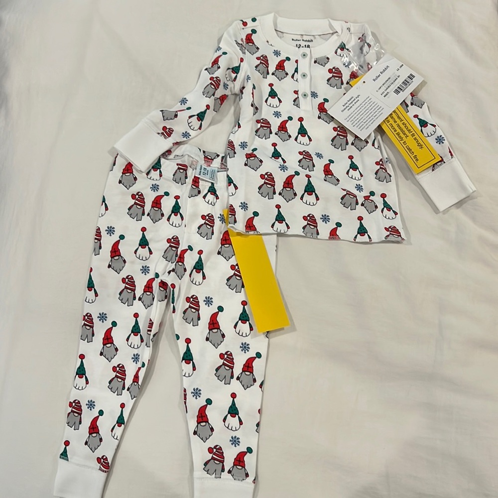 NWT roller rabbit Christmas PJS